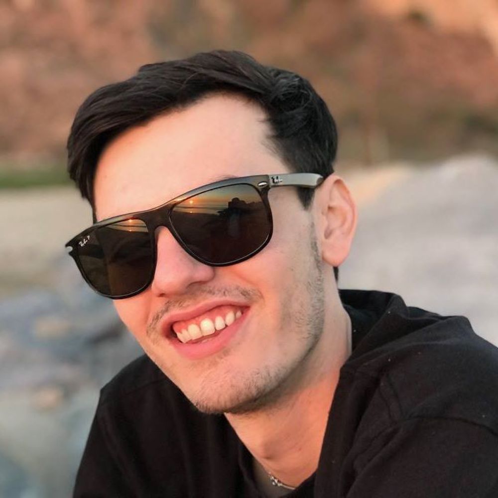 Meet your Posher, Jabe